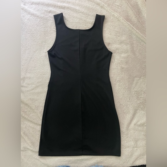 Zara dress, size large, never worn! 90s Chanel vibes, very cute. - Picture 2 of 3